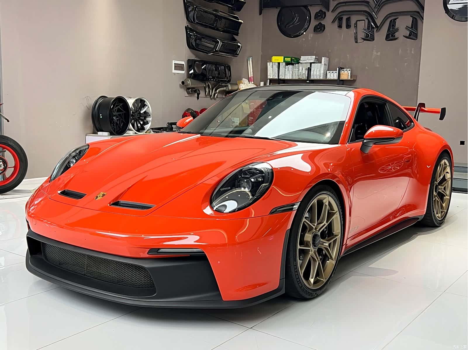 Porsche 911