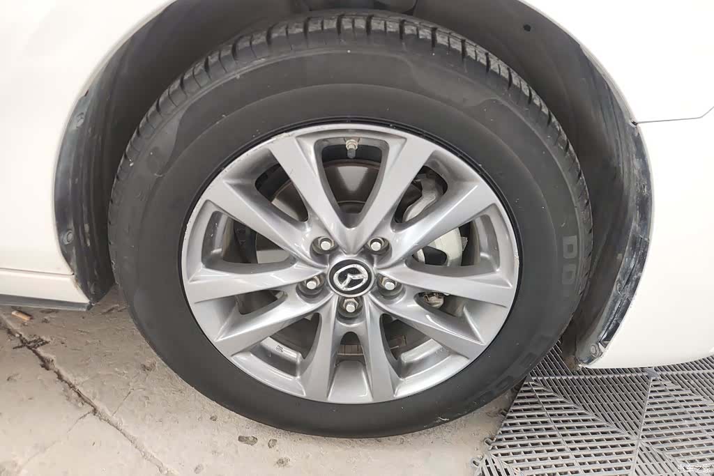 Mazda Mazda3, 2022 6