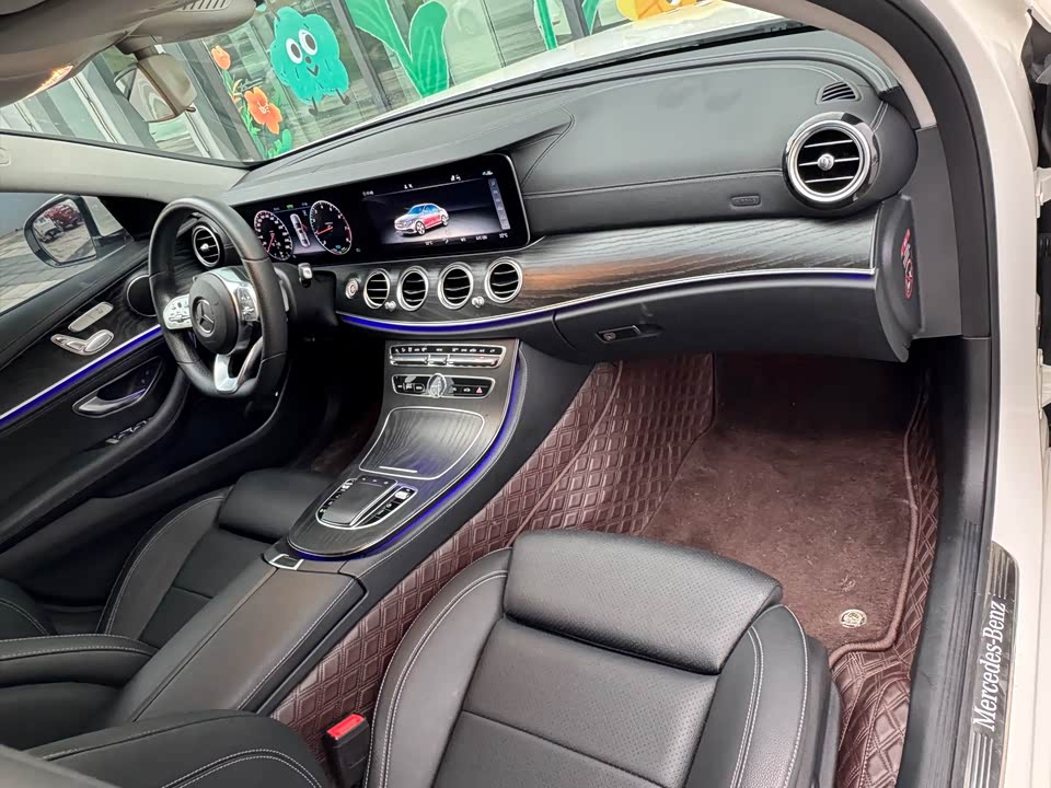 Mercedes-Benz E-class Mercedes-Benz E-class
