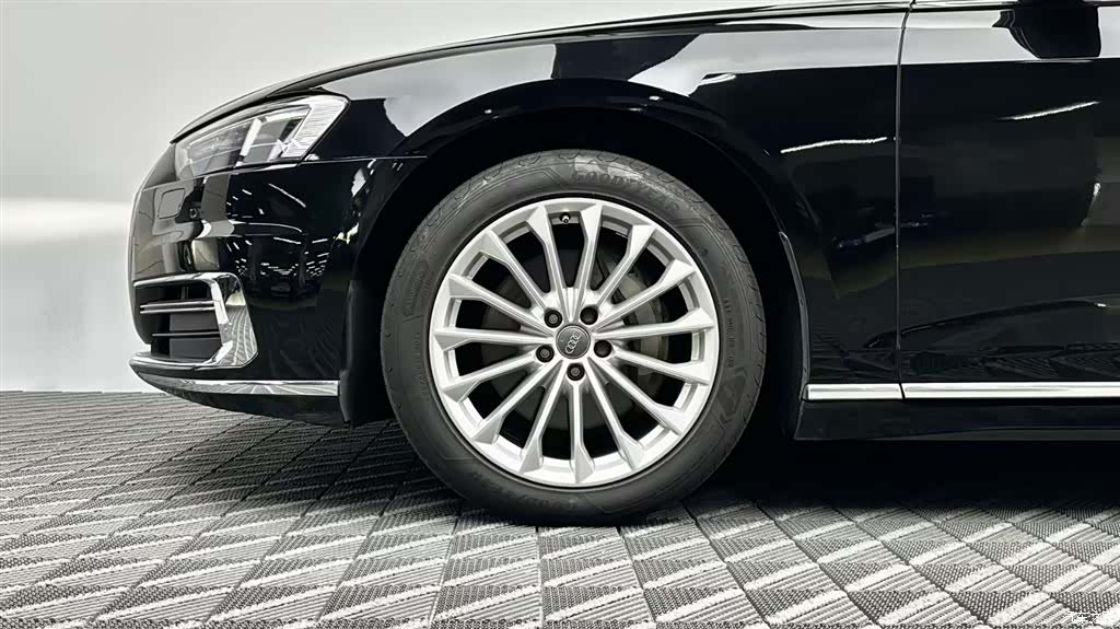 Audi A8L, 2020 7