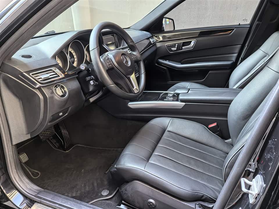 Mercedes-Benz E-class Mercedes-Benz E-class