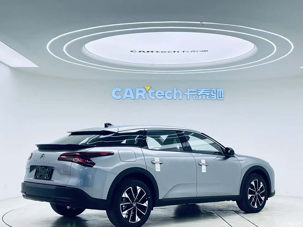 Citroen C5 X, 2025 все фото
