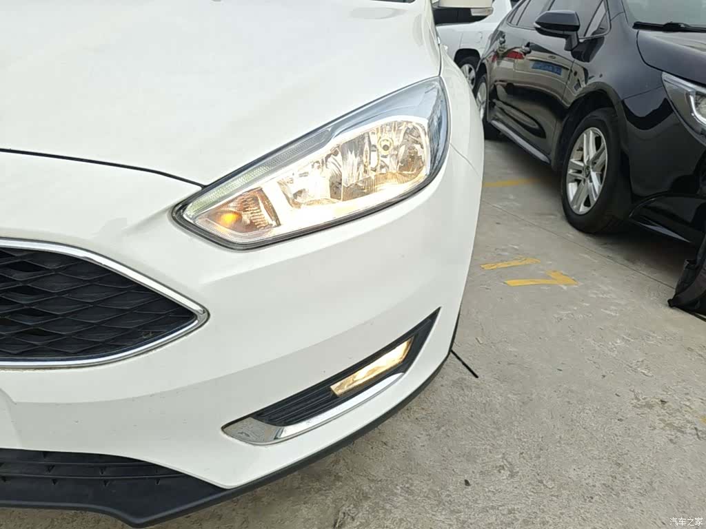 Ford Focus, 2019 18