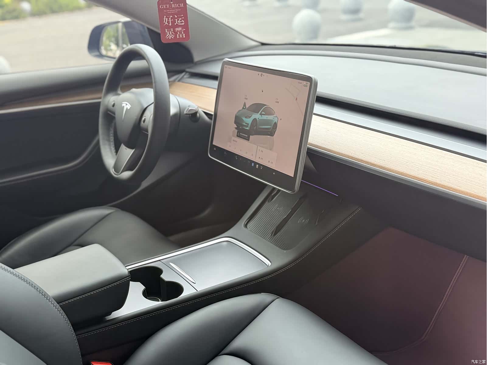 Tesla Model 3, 2023 11