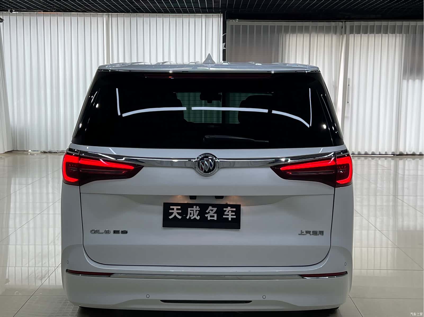 Buick GL8, 2024 все фото