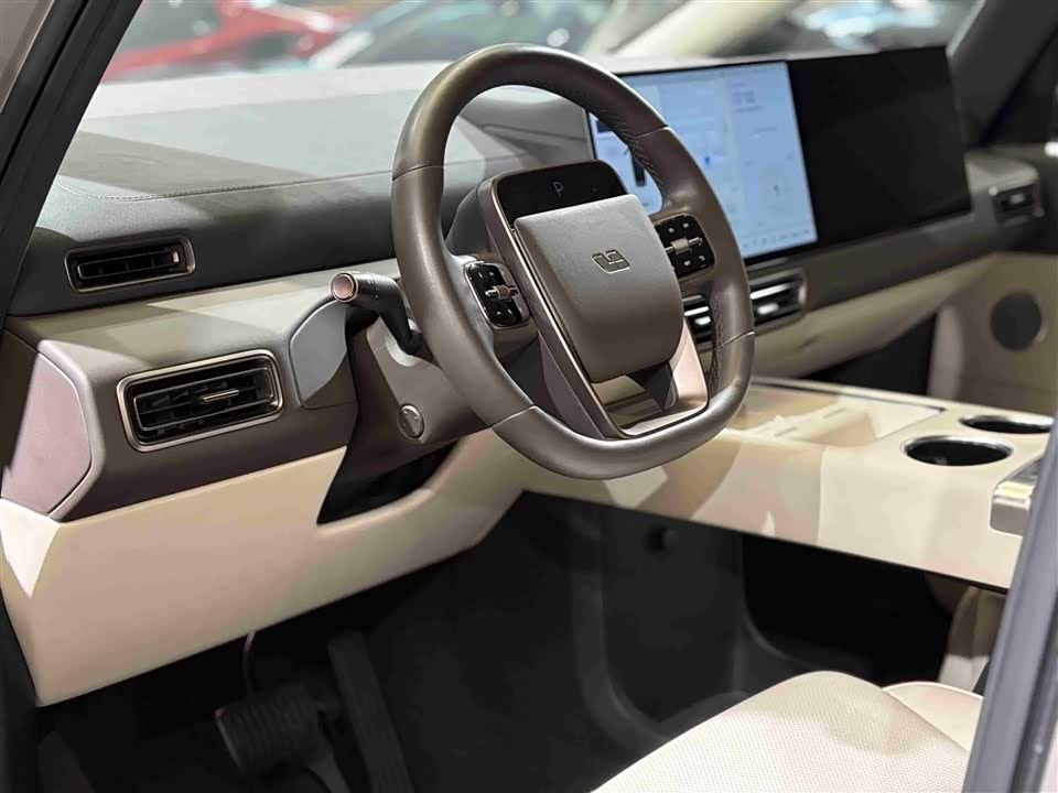 Li Auto Ideal MEGA