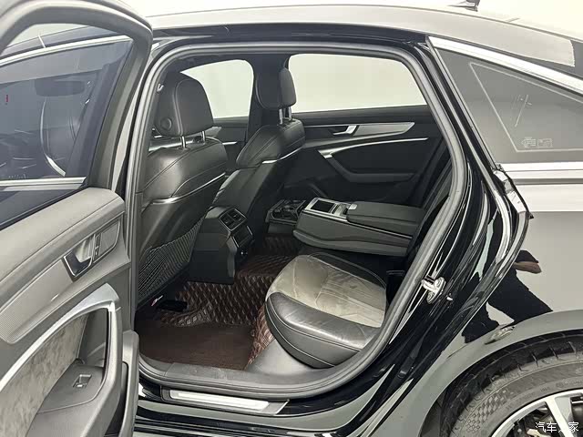Audi A6L, 2019 15