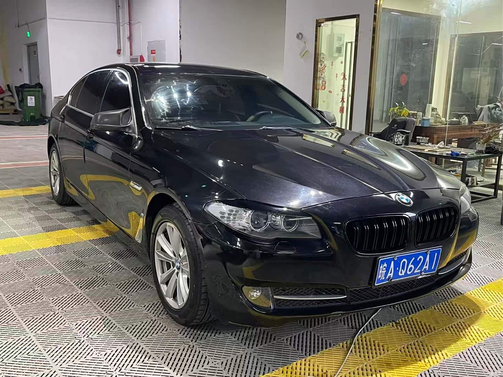 BMW 5 Series, 2011 3