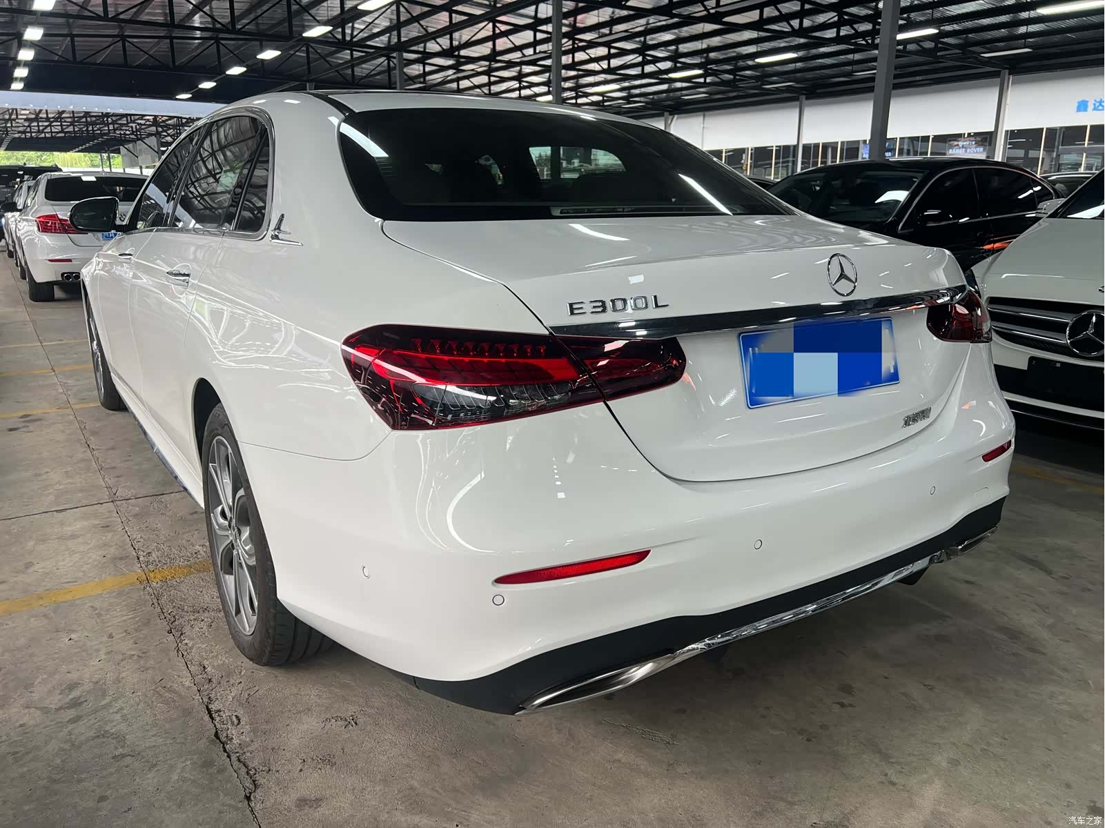 Mercedes-Benz E-Class, 2023 6