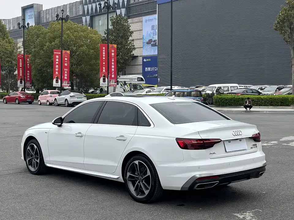 Audi A4L