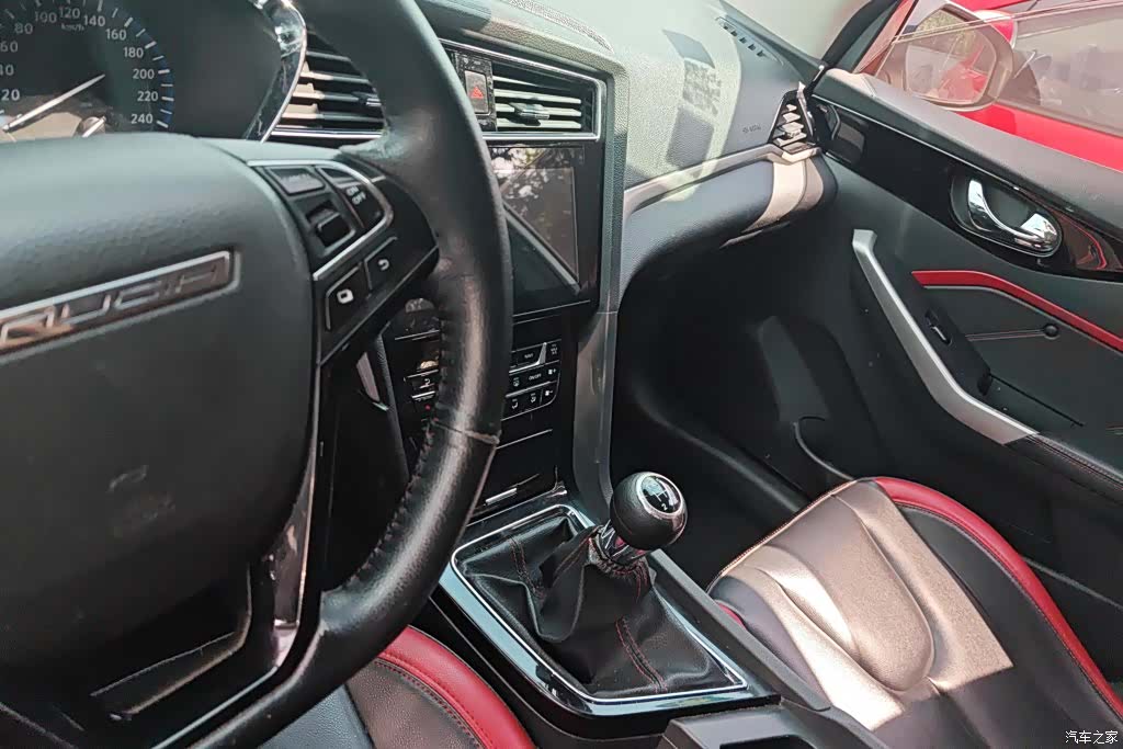 Nissan D60, 2018 11