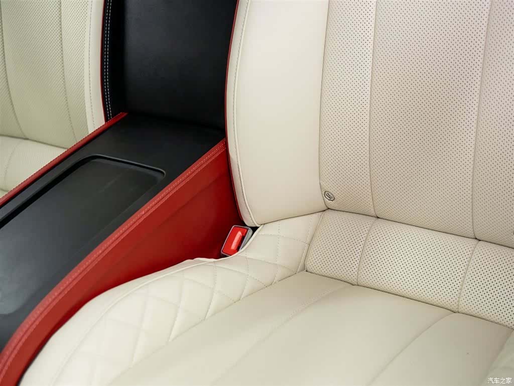 Bentley Continental GT, 2023 14