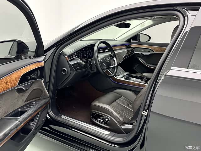 Audi A8L, 2020 12