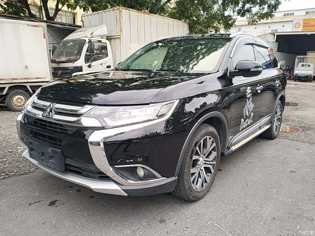 Mitsubishi Outlander, 2018 2