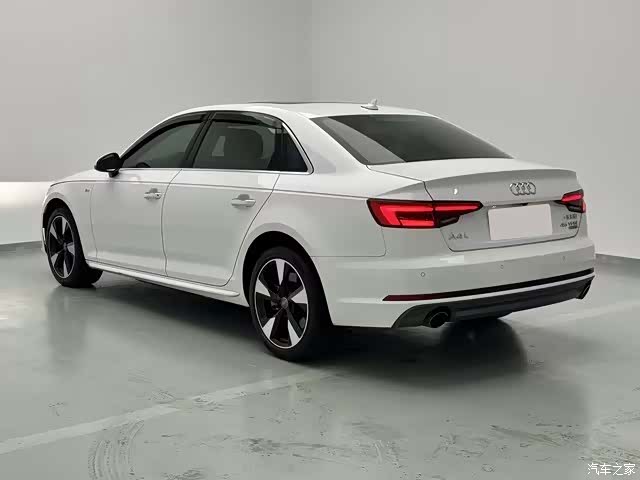 Audi A4L, 2017 2