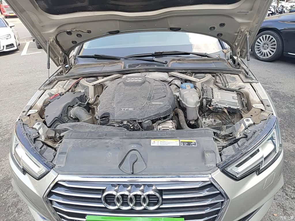 Audi A4L, 2019 20