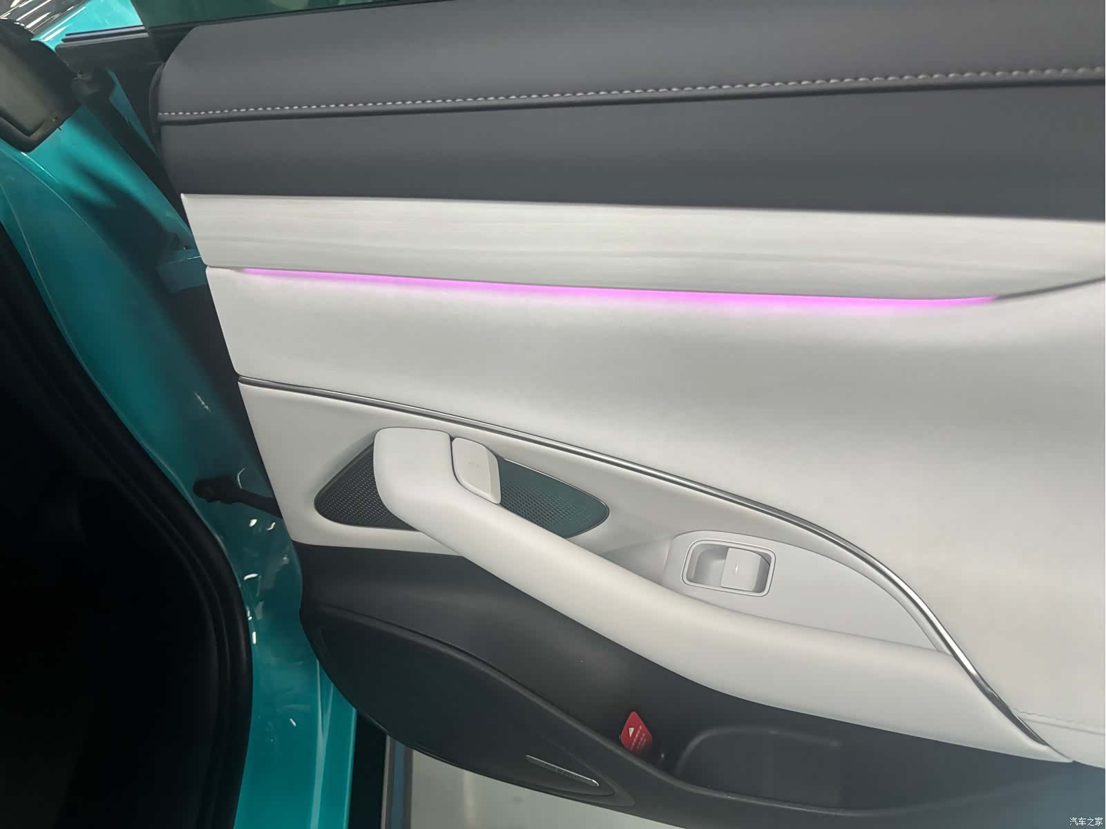 Xiaomi SU7, 2024 13