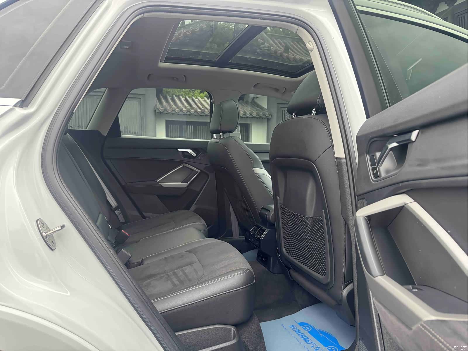 Audi Q3, 2022 8