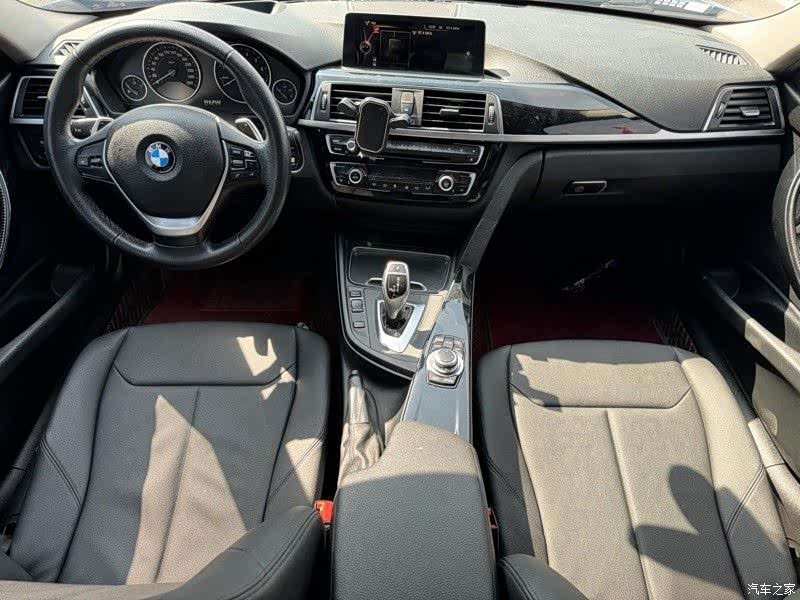 BMW 3 Series, 2017 все фото