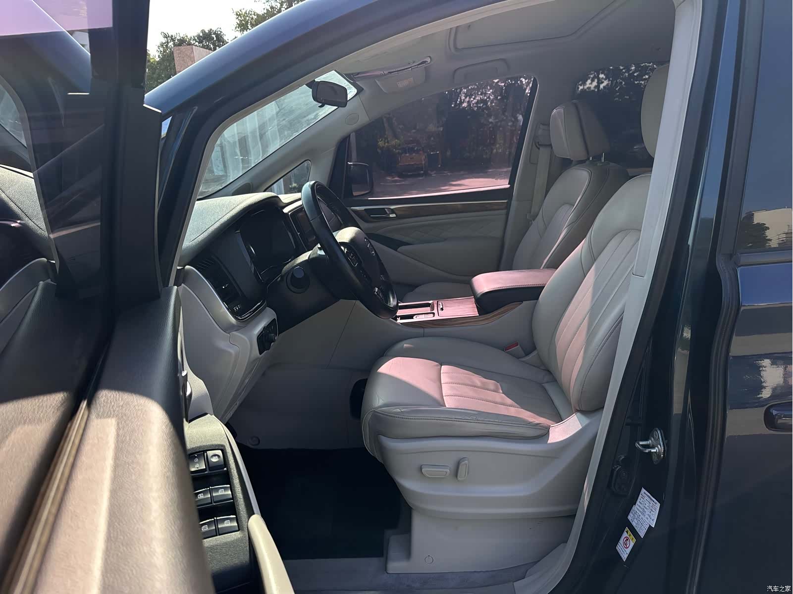 Trumpchi M8, 2018 7