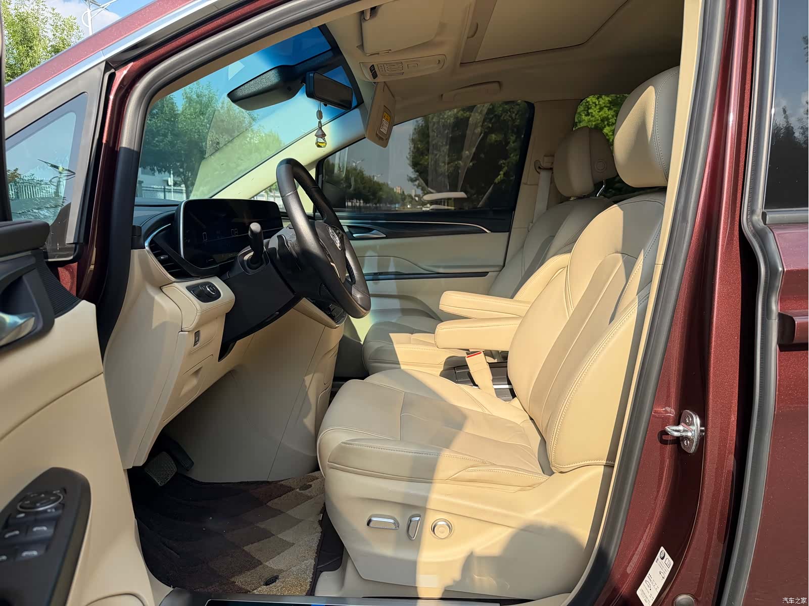Buick GL8, 2023 7