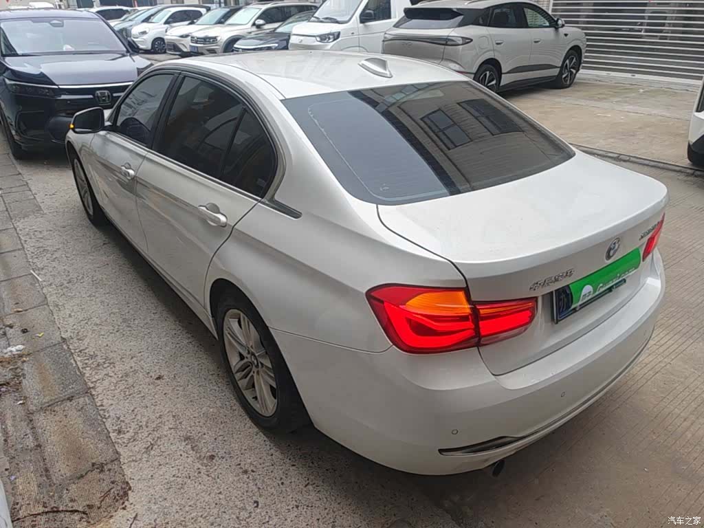 BMW 3 Series, 2016 все фото