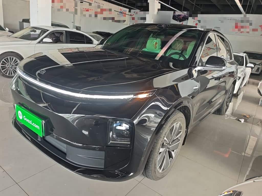 Li Auto L6