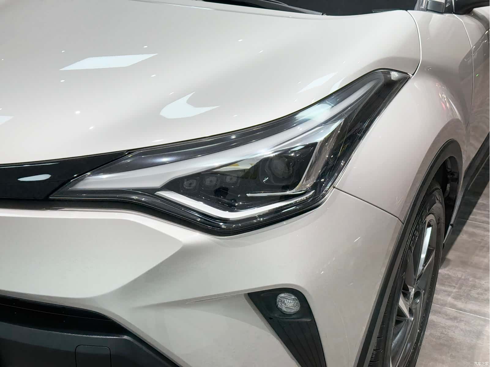 Toyota C-HR, 2021 28