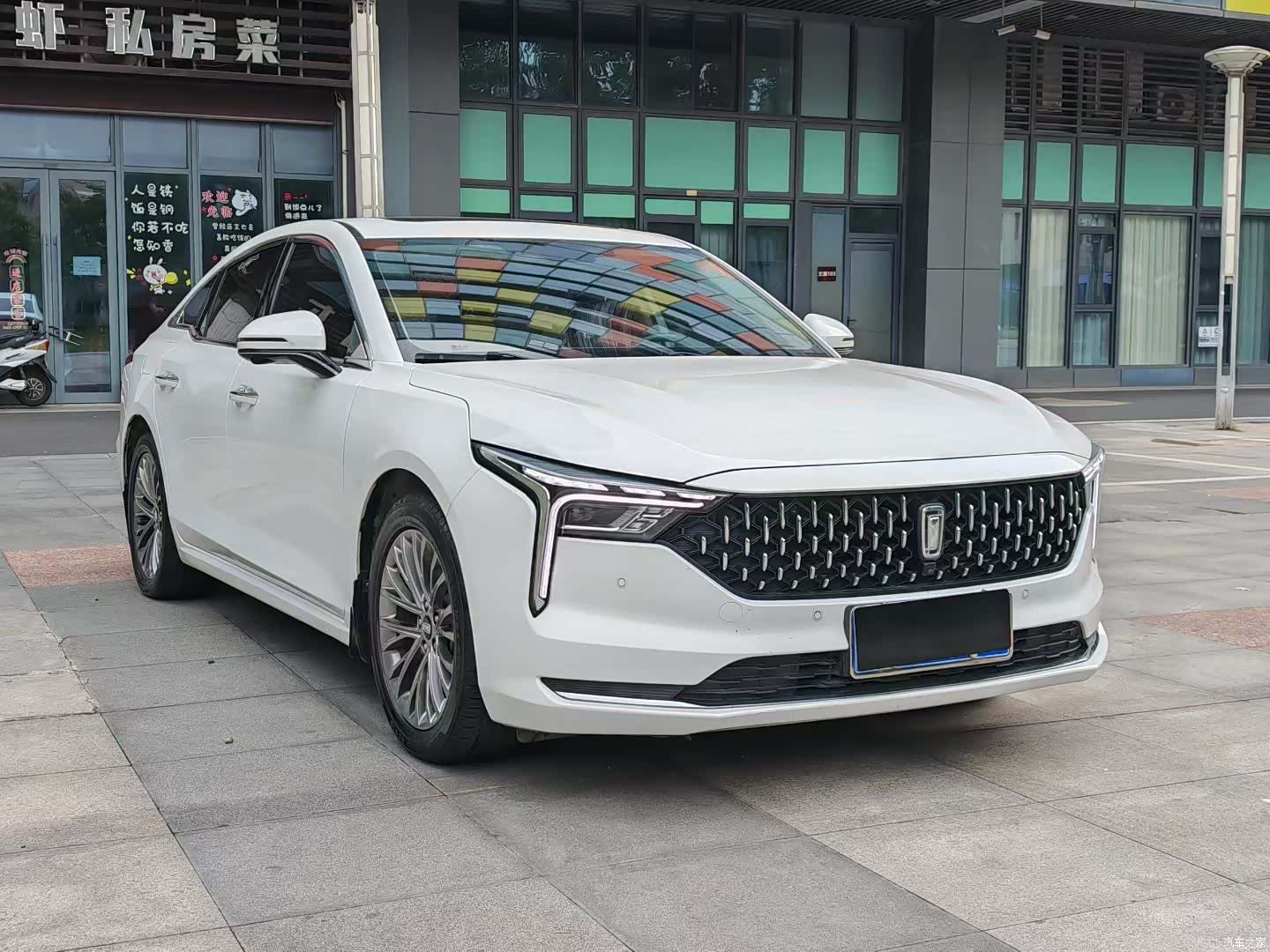 Bestune B70, 2023 3