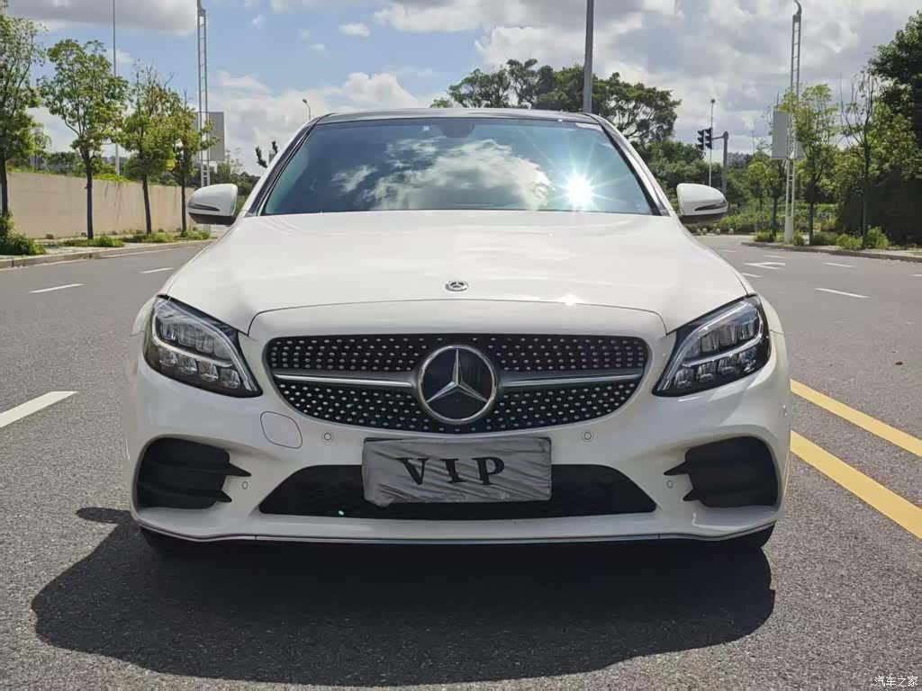 Mercedes-Benz C-Class, 2021 3