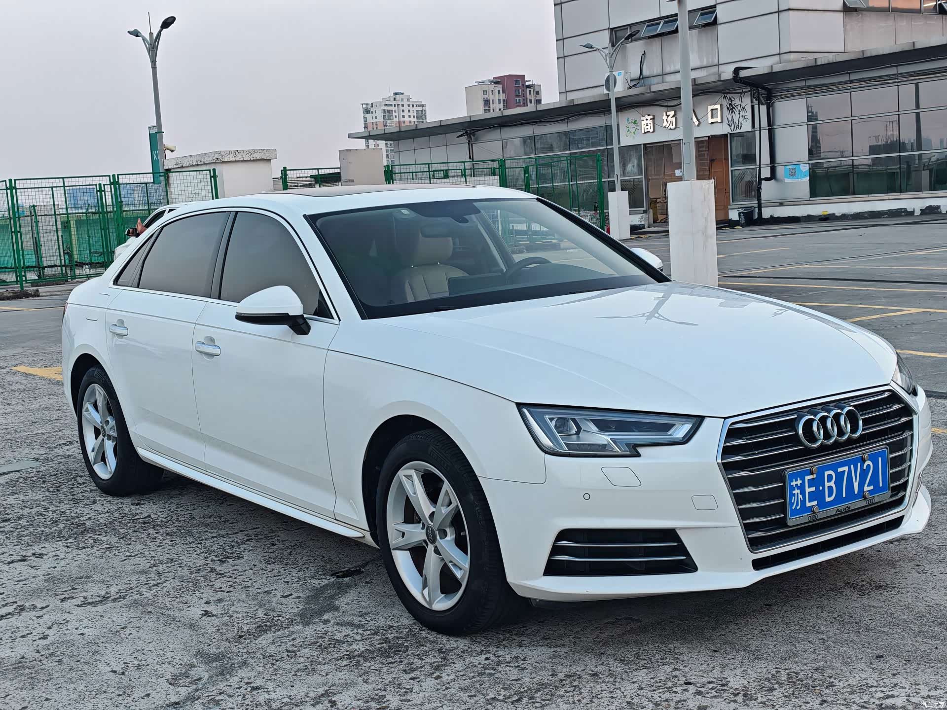 Audi A4L, 2017 2
