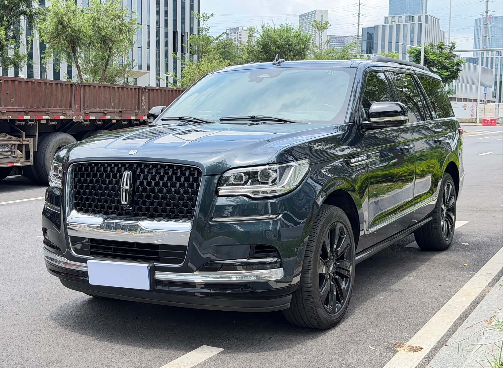 Lincoln Navigator