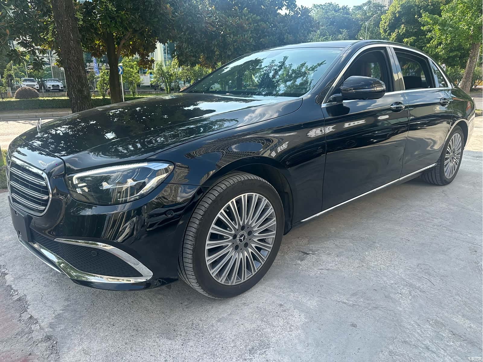 Mercedes-Benz E-Class, 2022 1