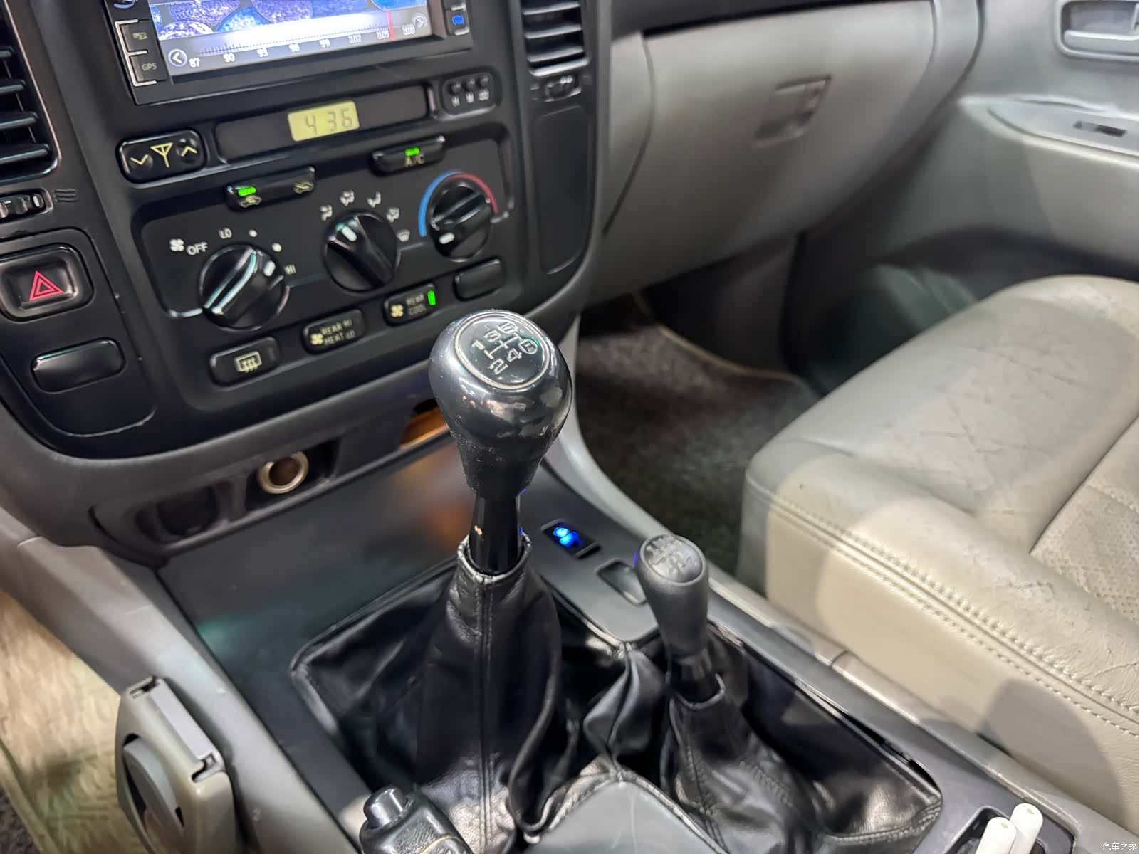 Toyota Land Cruiser, 2003 9