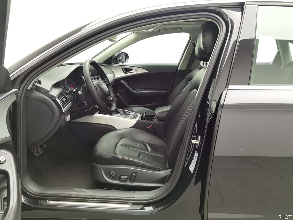 Audi A6L, 2014 10