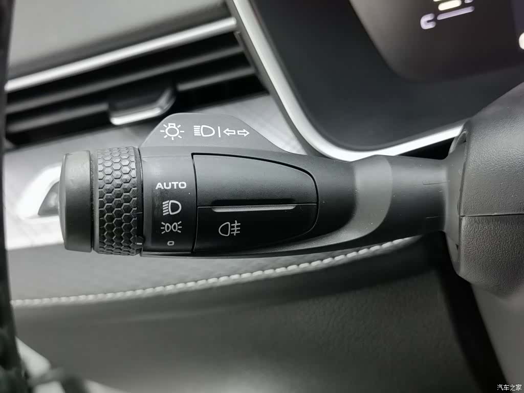 Geely Preface, 2023 21