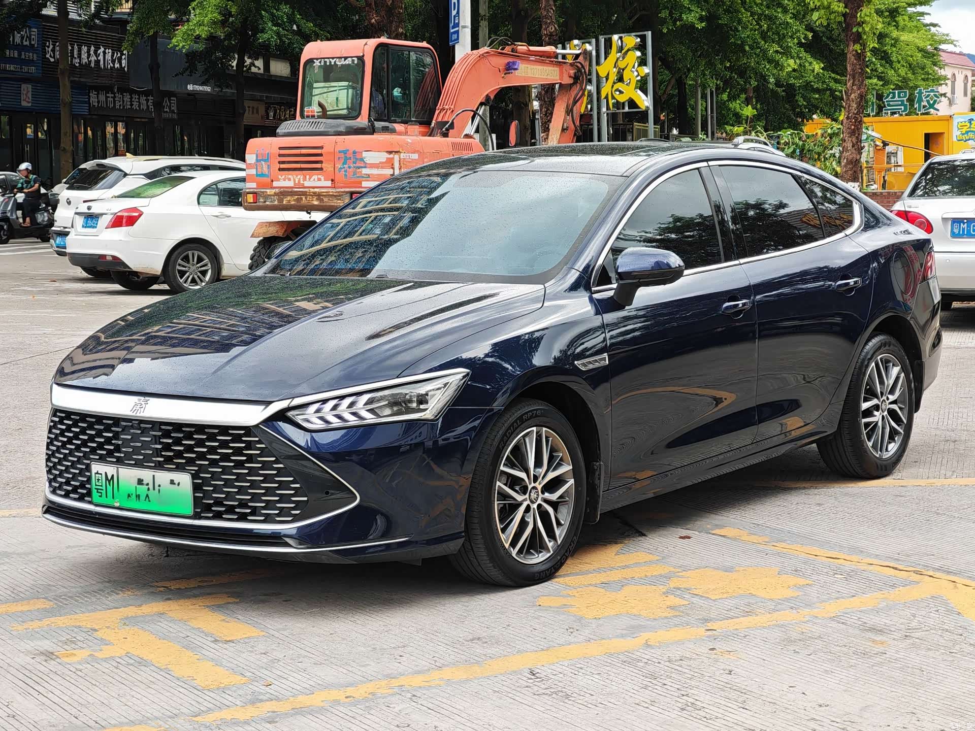 BYD Qin, 2023 1