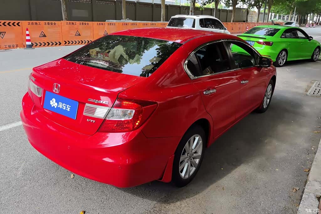 Honda Civic, 2012 3