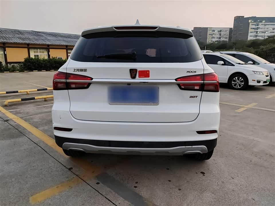 Roewe RX5