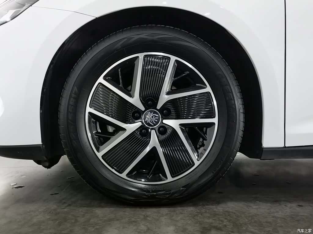 BYD Qin, 2024 17