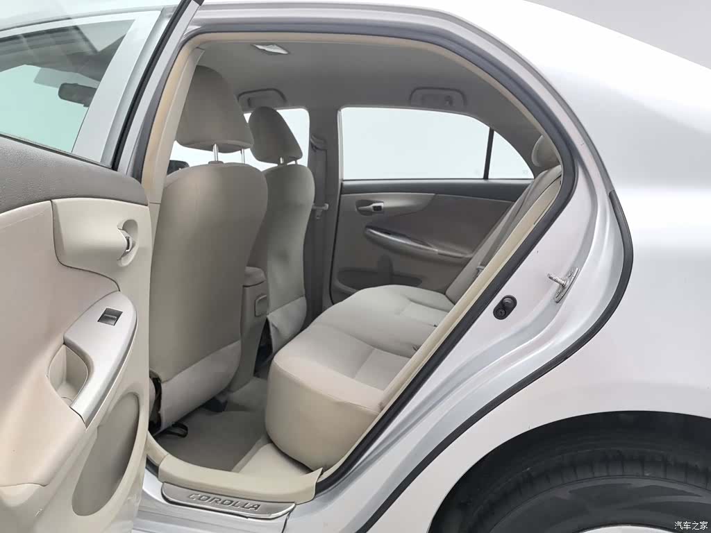 Toyota Corolla, 2010 15