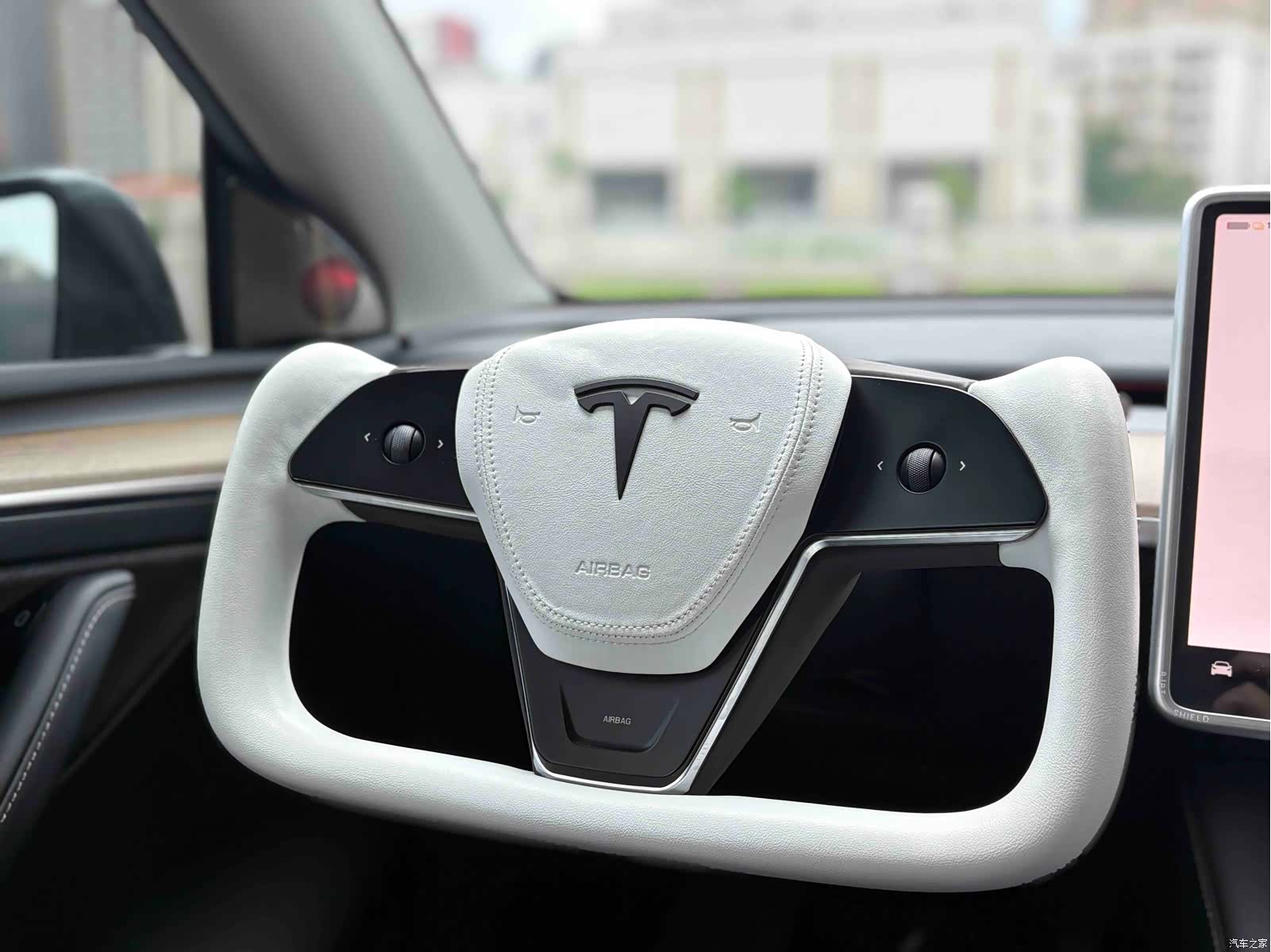 Tesla Model Y, 2022 10