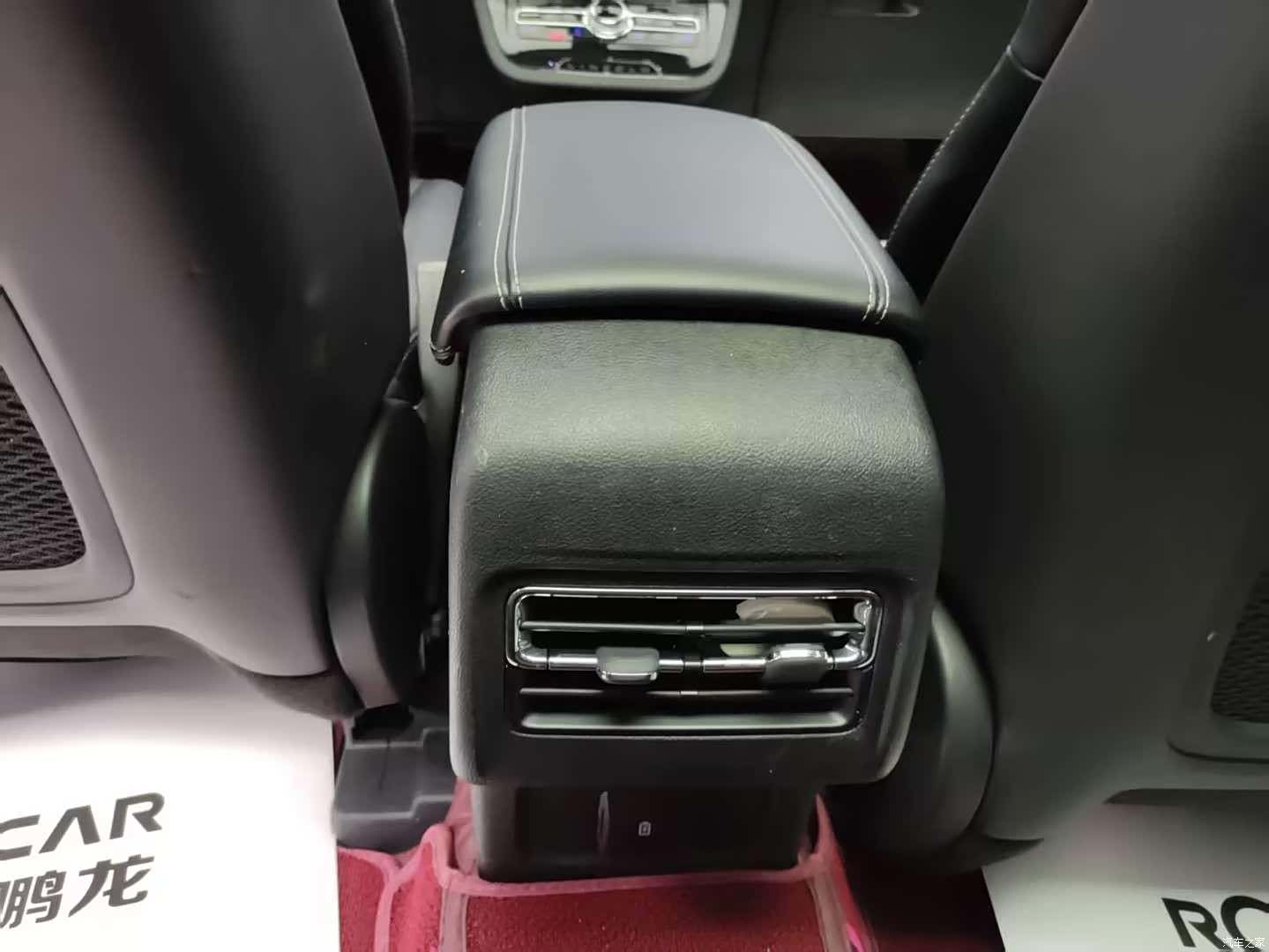Lincoln Corsair, 2022 18