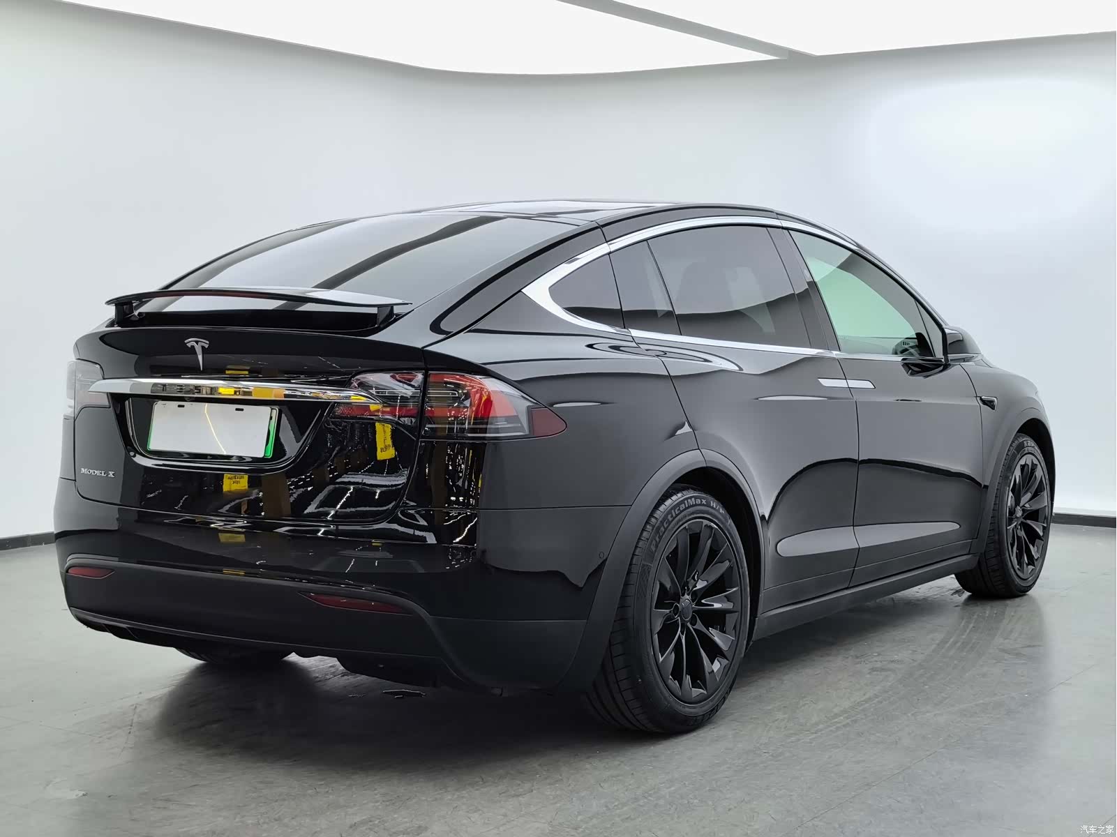 Tesla Model X, 2018 4