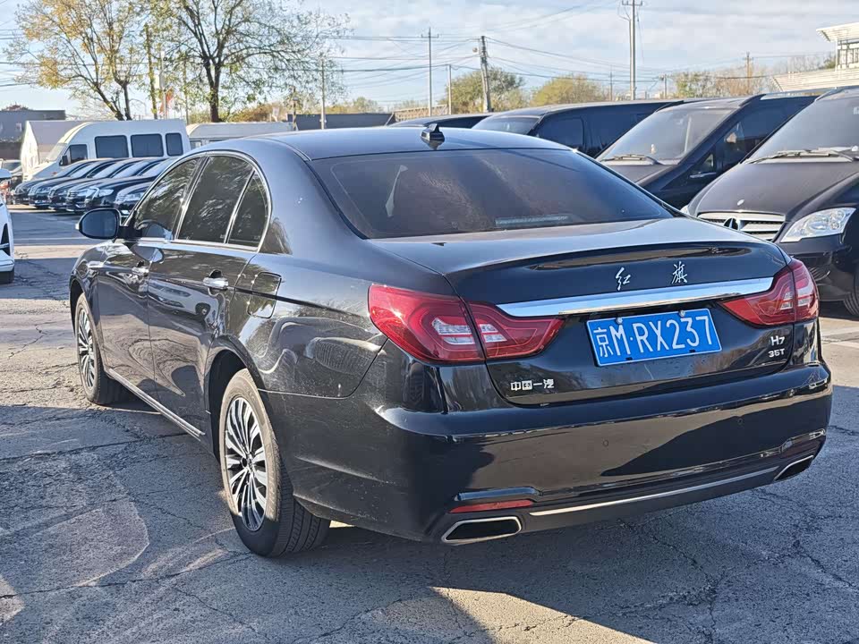 Hongqi H7