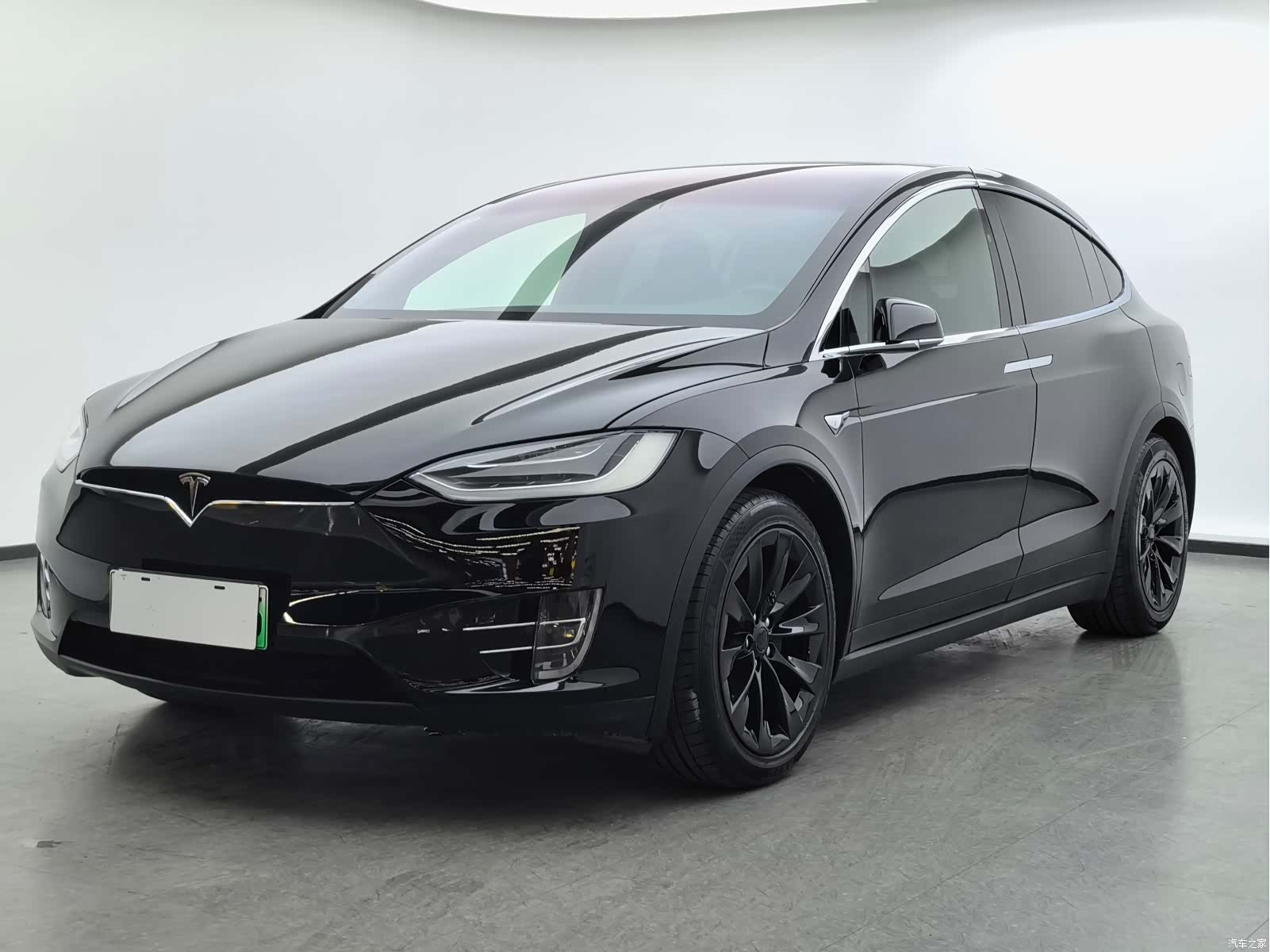 Tesla Model X, 2018 1