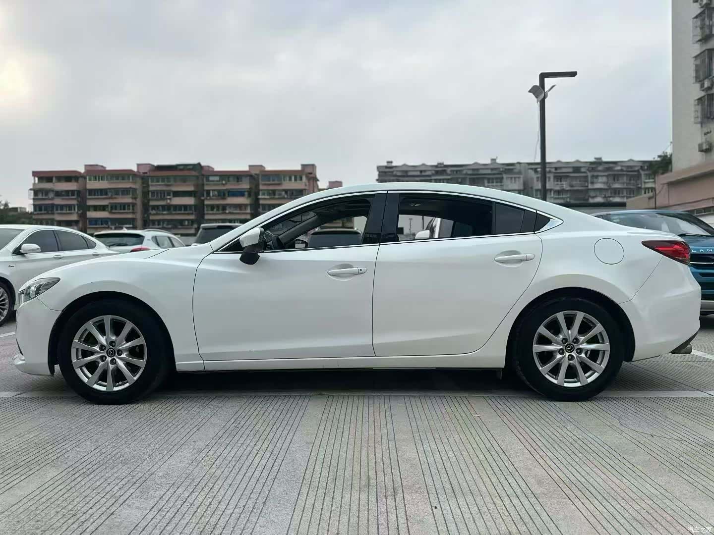 Mazda Atenza, 2015 3