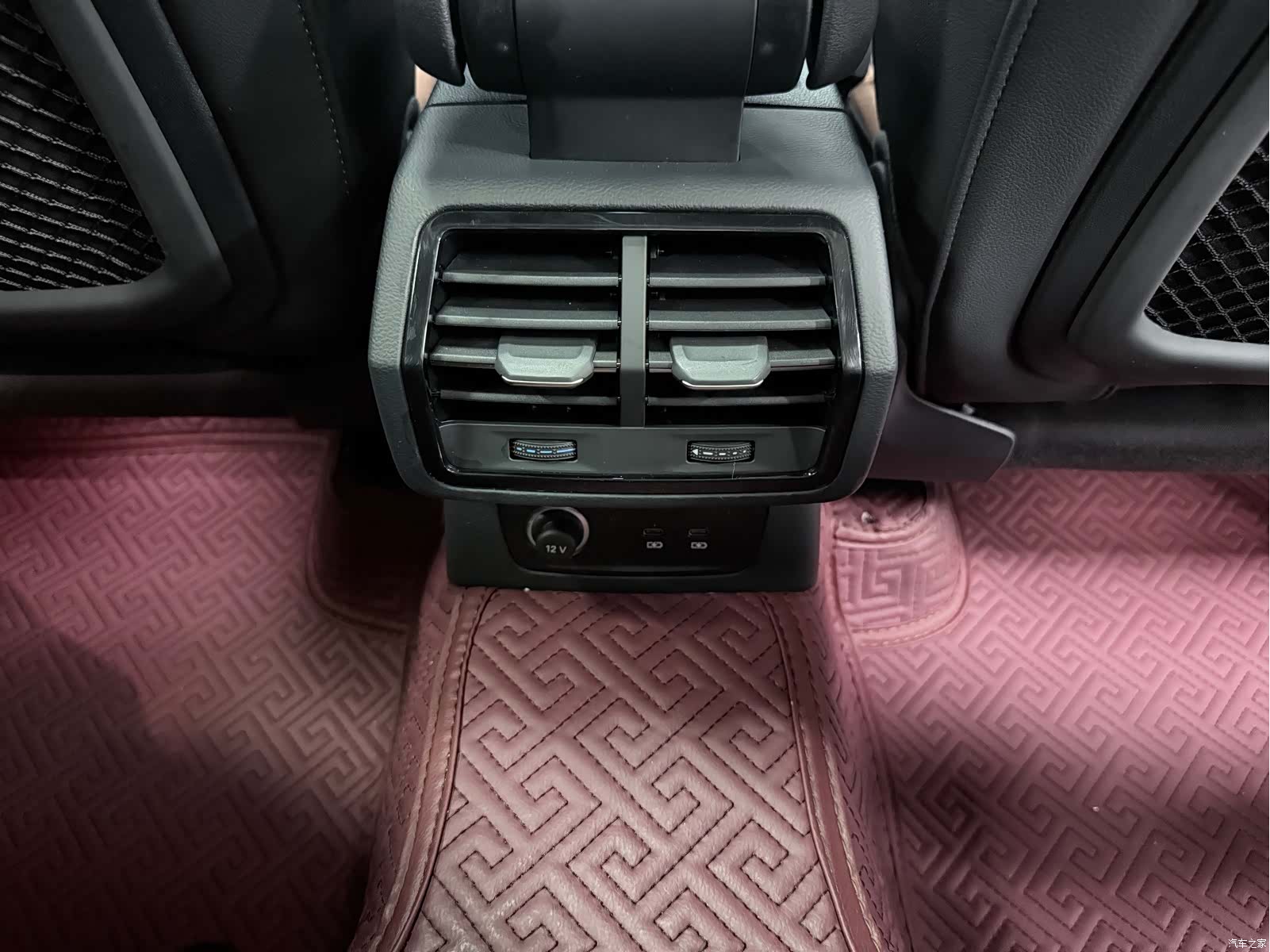 Audi Q3, 2022 19