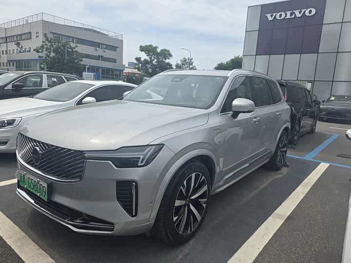 Volvo XC90, 2025 года фото 2