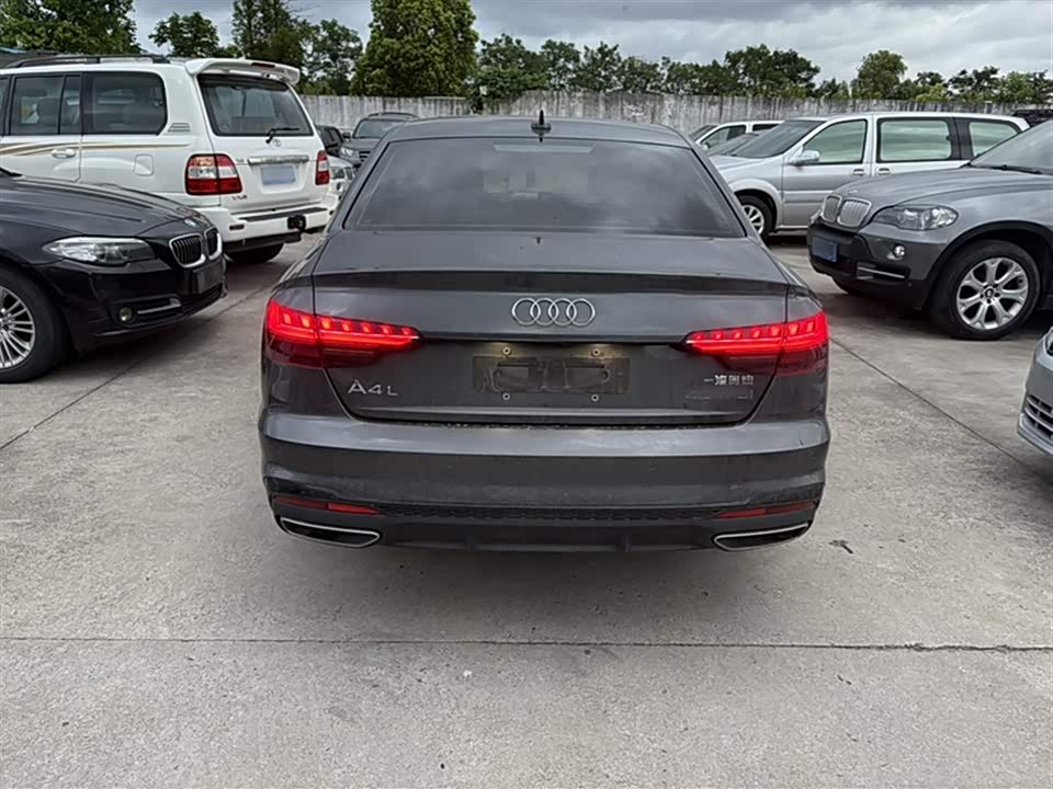 Audi A4L